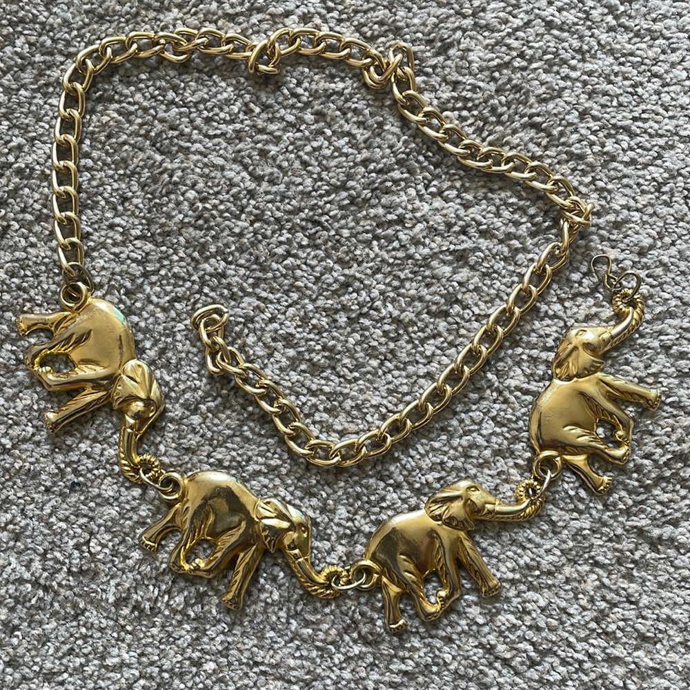 Vintage Gold-tone chain belt